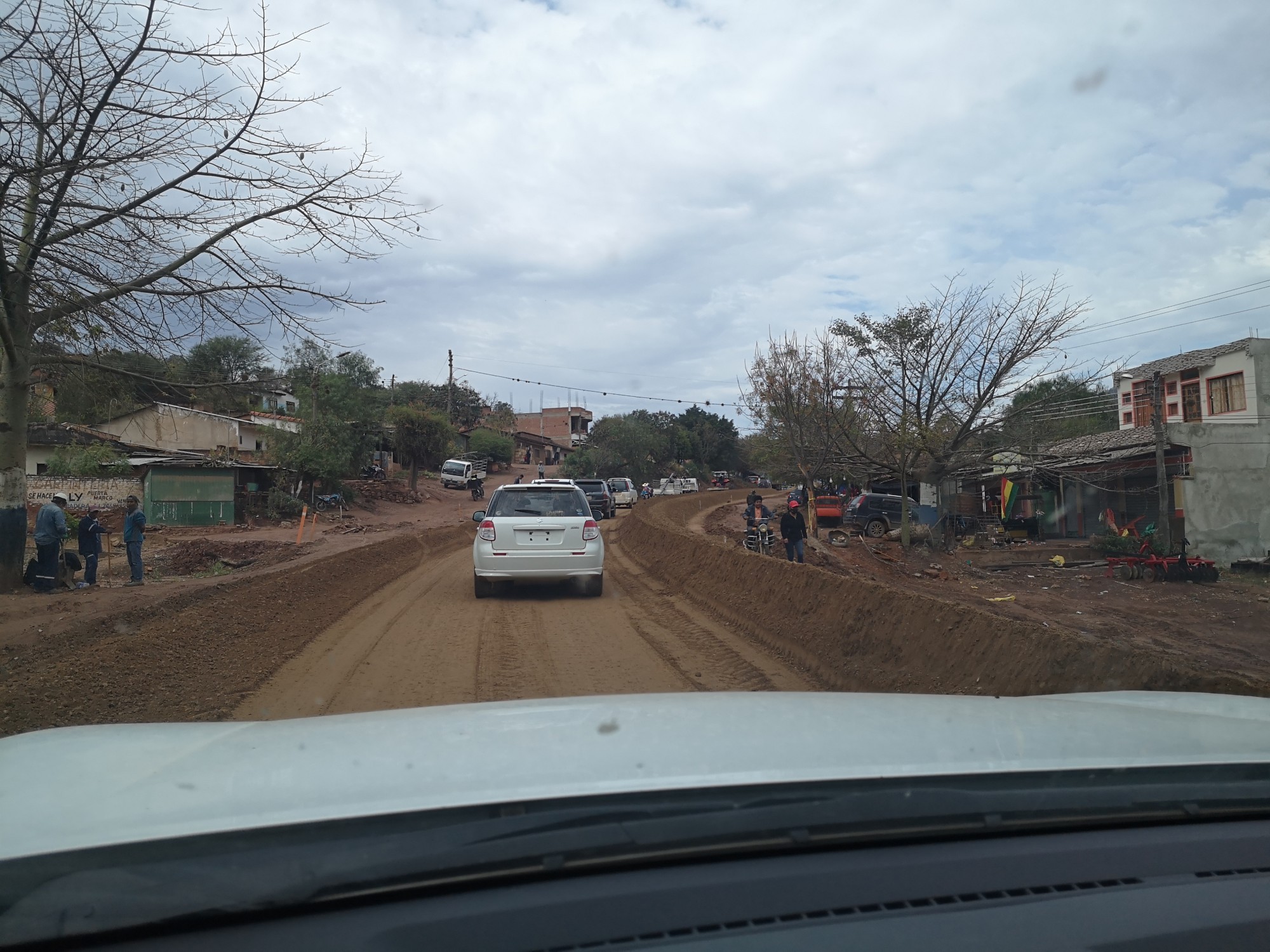 Zoomer sur l'image : Travaux route Bolivie