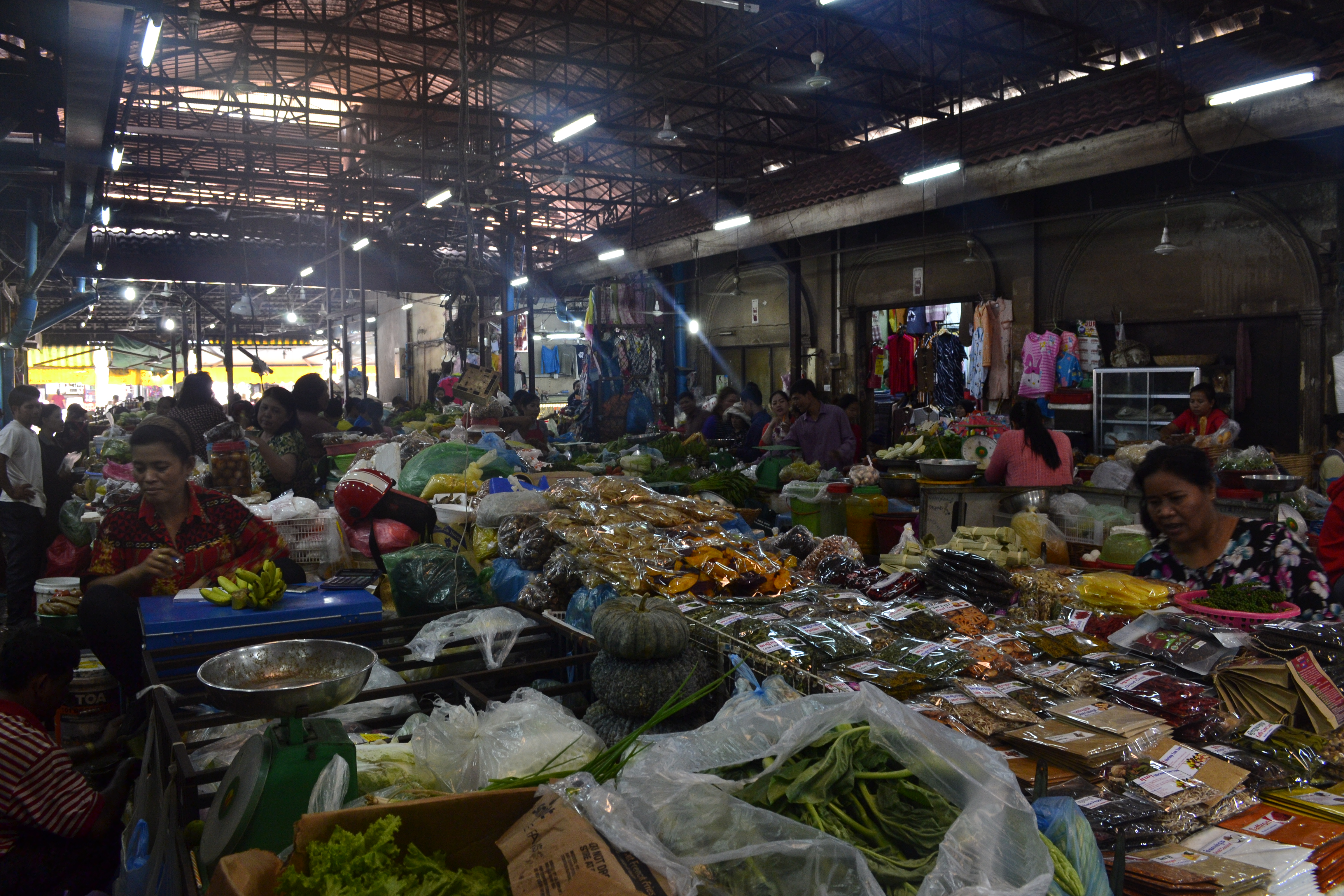 Zoomer sur l'image : Marché Siem Reap