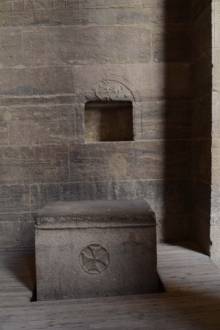 Intérieur du temple d'Isis